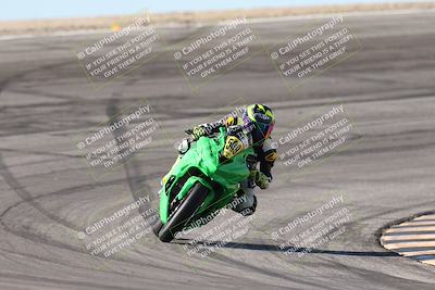 media/Jan-15-2026-Racers Edge (Thu) [[dfebeb70ab]]/3-B Group/Session 2 (Bowl Exit)/